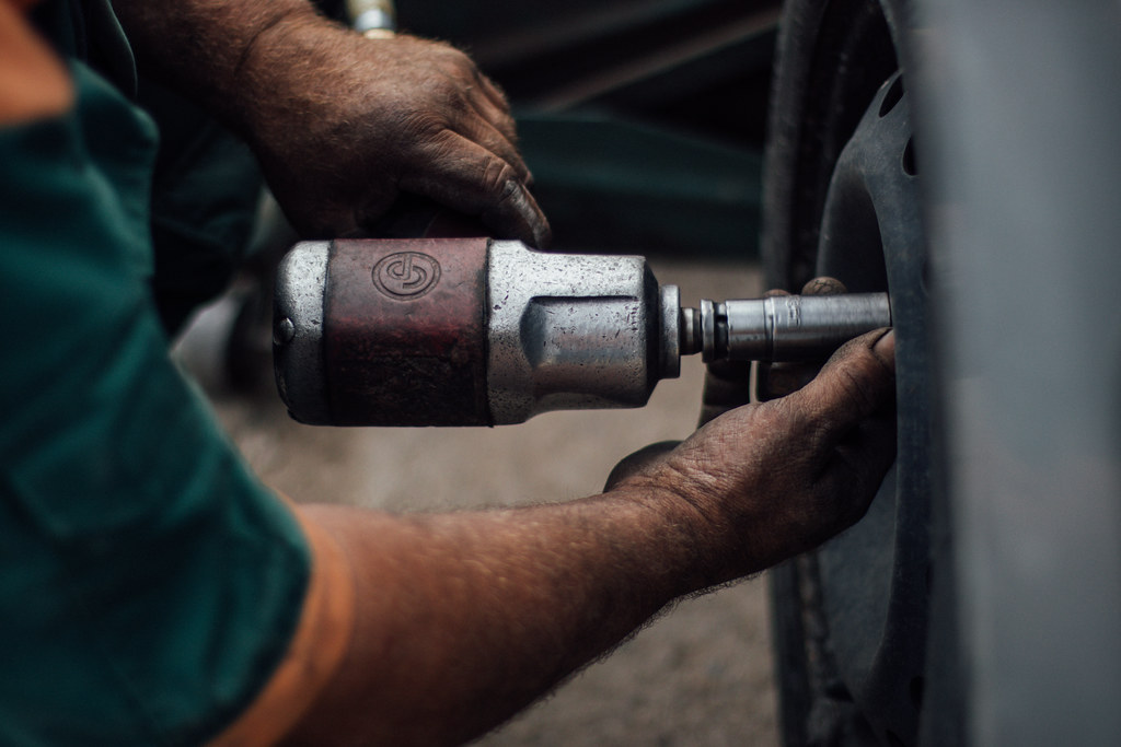 Maintenance préventive ou prédictive : comment choisir